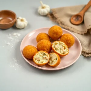 Croquetas de gambas al ajillo con bechamel cremosa